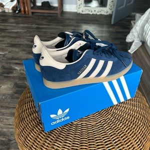 adidas Originals Gazelle sneakers in navy and taupe
